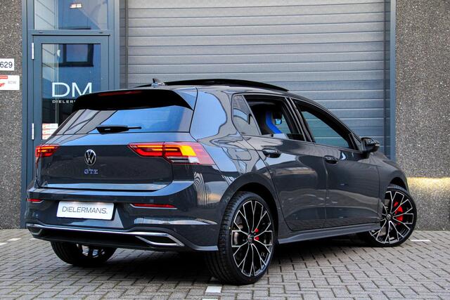 Volkswagen GOLF 1.4 eHybrid DSG GTE Dolphin Grey | Panorama dak | IQ | LED verstralers | Carplay | Sfeerverlichting | 19" Warmenau