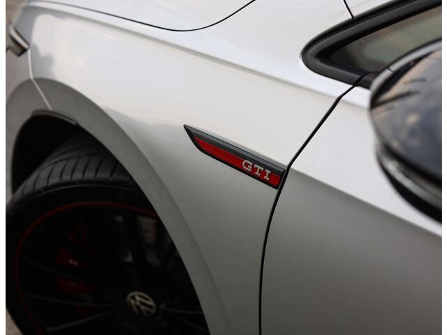 Volkswagen GOLF 2.0 TSI GTI | Clubsport - Black Style - 19" Scottsdale