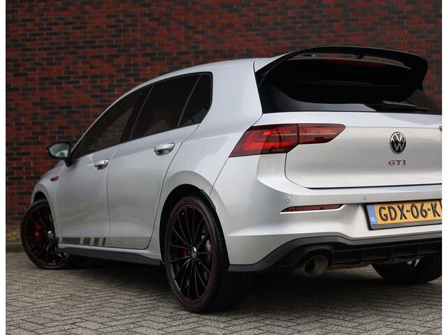 Volkswagen GOLF 2.0 TSI GTI | Clubsport - Black Style - 19" Scottsdale