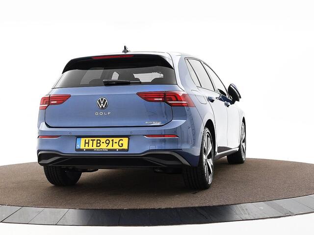 Volkswagen GOLF 1.5 204pk DSG eHybrid Life Edition · Camera · Apple/Android Car Play · Stoel-&Stuurverwarming · Keyless · 18'' Inch · Garantie t/m 25-06-2029 of 100.000km