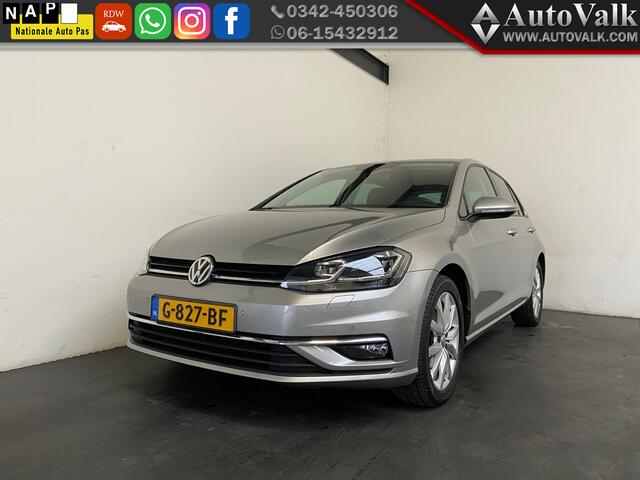 Volkswagen GOLF 1.5 TSI Highline Business R