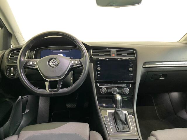 Volkswagen GOLF 1.5 TSI Highline Business R