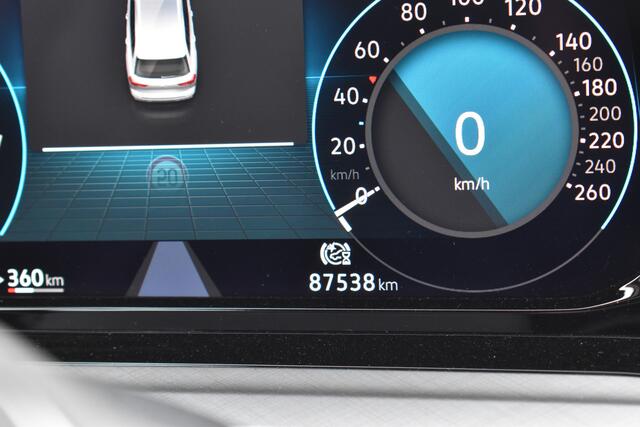 Volkswagen GOLF Variant 1.0 eTSI Life Automaat | 1e Eigenaar | Trekhaak | Navigatie | Adaptieve Cruise | 12 mnd BOVAG garantie | Whatsapp 06-53188999