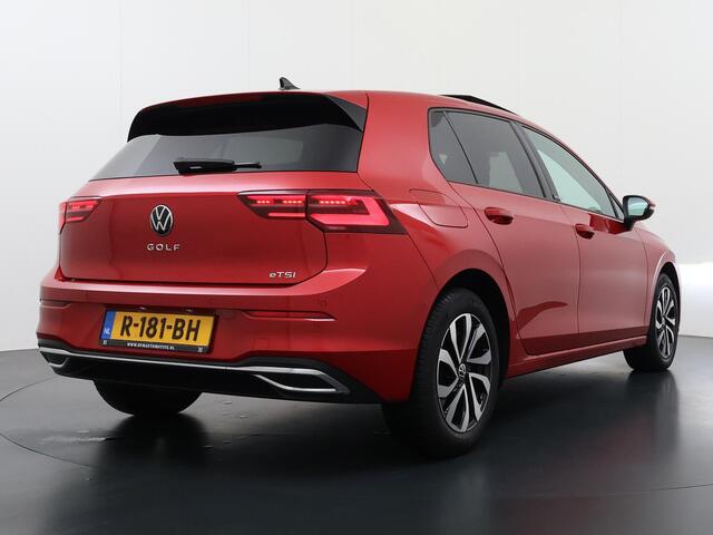 Volkswagen GOLF 1.0 eTSI Life DODE HOEK | PANORAMADAK | AMBIENT LIGHT | ADD. CRUISE | VIRTUAL DASH | NAVIGATIE | MATRIX LED | COMFORT PACK | RIJKLAARPRIJS incl. 12mnd BOVAG| STOELVERWARMING