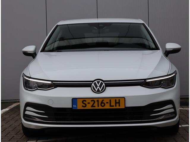 Volkswagen GOLF 1.0 TSI Life | Stoel/-Stuurverwarming | Navigatie | ACC