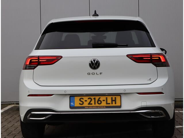 Volkswagen GOLF 1.0 TSI Life | Stoel/-Stuurverwarming | Navigatie | ACC