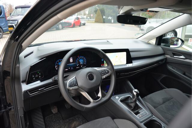 Volkswagen GOLF 1.5 TSI 131PK Style ? IQ LED ? Trekhaak ? StoelVW ? Memory ? CarPlay