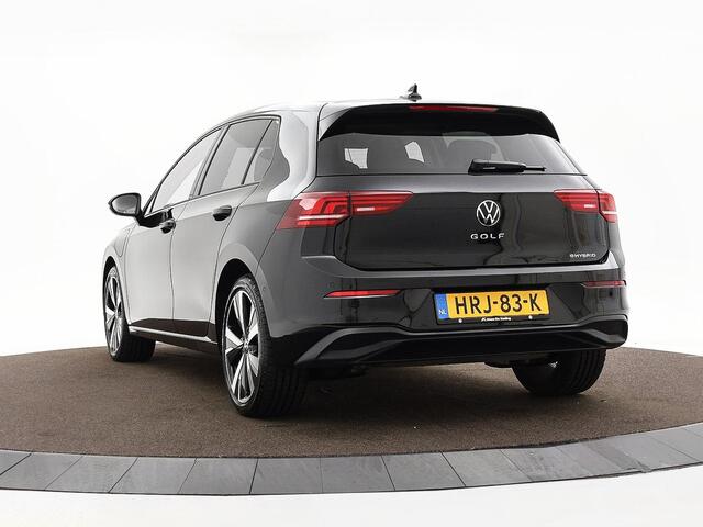 Volkswagen GOLF 1.5 204pk PHEV DSG eHybrid Life Edition · Apple/Android Car Play · Camera · P-Sensoren · Stoel& Stuurverwamring · 18'' Inch · Garantie t/m 10-06-2029 of 100.000km