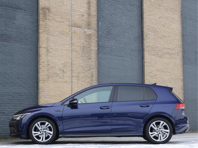 Volkswagen GOLF 8 1.5 TSI R-Line | ACC | Stoel- & Stuurverwarming | LED | Carplay | Sfeerverlichting |