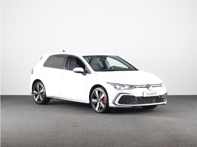 Volkswagen GOLF 1.4 eHybrid GTE 245 pk Automaat (DSG) | Navigatie | Parkeersensoren (Park assist) | Achteruitrijcamera | Matrix LED koplampen | Stoelverwarming |