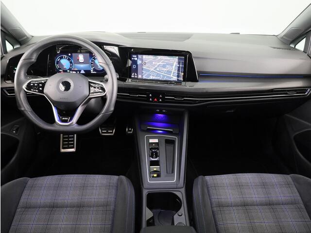 Volkswagen GOLF 1.4 eHybrid GTE 245 pk Automaat (DSG) | Navigatie | Parkeersensoren (Park assist) | Achteruitrijcamera | Matrix LED koplampen | Stoelverwarming |