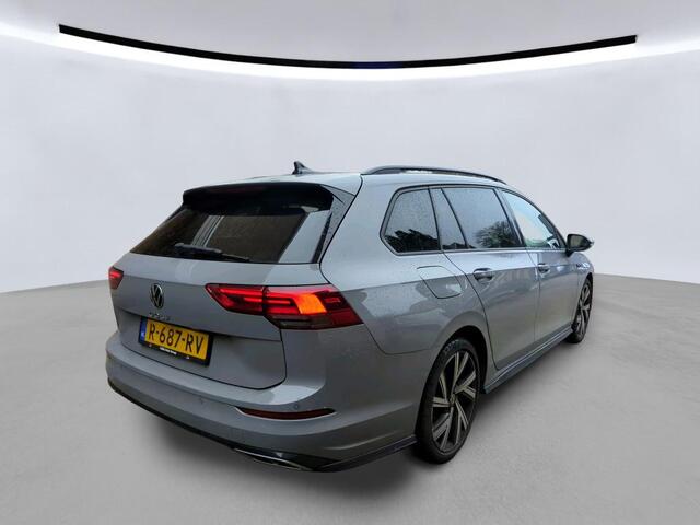 Volkswagen GOLF Variant 1.5 TSI R-Line Business+ / Pano / Led / Camera / Zwenkbare trekhaak / 18 Inch / Getint glas / 150 PK