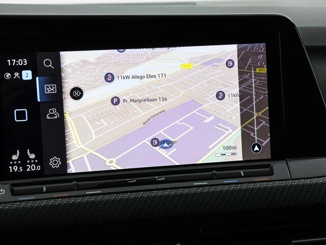 Volkswagen GOLF 1.5 eTSI 150pk DSG R-Line · Panoramadak · Camera · Stuur- & Stoelverwarming · Keyless · Sfeerverlichting · Garantie t/m 22-02-2026 · TOPDEAL