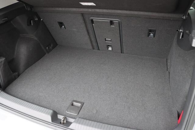 Volkswagen GOLF 1.4 eHybrid Style 204pk DSG6