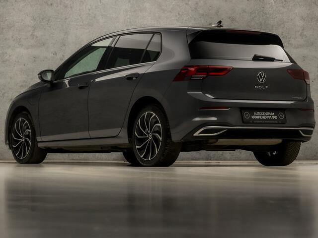 Volkswagen GOLF 1.4 eHybrid Sport 204Pk Automaat (APPLE CARPLAY, GROOT NAVI, CAMERA, MEMORY SEATS, ALCANTARA, KEYLESS, GETINT GLAS, SFEERVERLICHTING, NIEUWSTAAT)