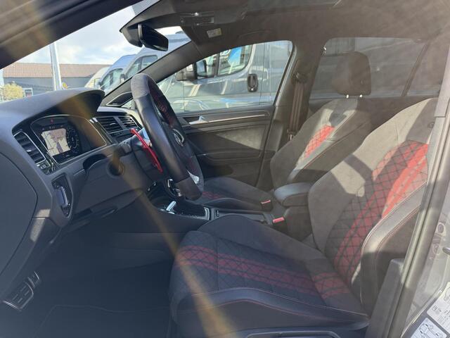 Volkswagen GOLF 2.0 TSI GTI TCR ABT | PANO | DCC | DYN