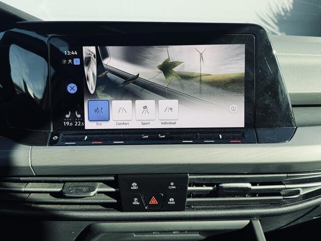 Volkswagen GOLF 1.5 TSI Highline