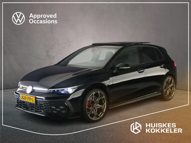 Volkswagen GOLF GTE 1.5 TSI eHybrid 272pk DSG Automaat Panoramadak, Adaptive cruise control, Head up display, Black style, LED matrix koplampen, 360 camera, Stuurwiel verwarmd