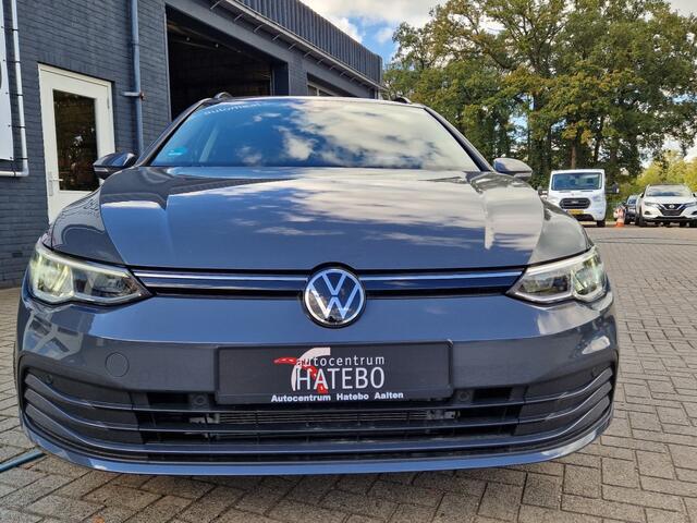 Volkswagen GOLF 1.5 TSI LIFE Bus. Autom. Navi+ Climate DAB Apple Car Trekhaak hydr.