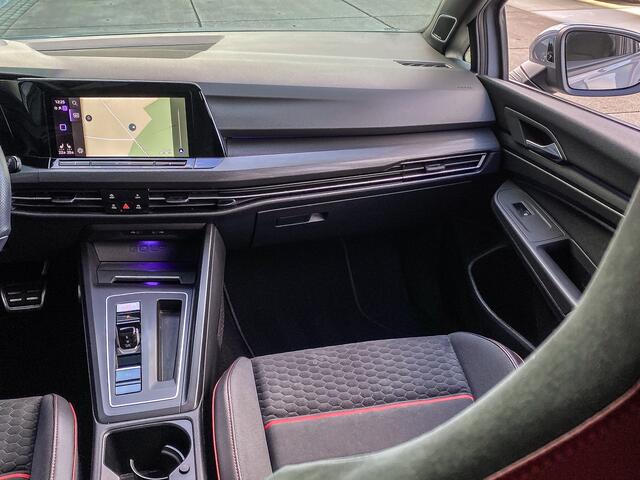 Volkswagen GOLF 2.0 TSI 301PK GTI Clubsport Nürburgring | MATRIX LED | PANO | KEYLESS | SFEERVERLICHTING |