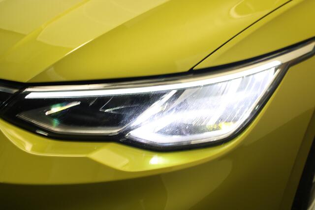 Volkswagen GOLF 1.0 eTSI Life |Carplay|ACC|