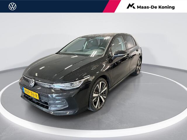 Volkswagen GOLF 1.5 eHybrid 204pk DSG Life Edition · Camera · Apple/Android Car Play · Stoel&- Stuurverwarming · Sfeerverlichting · 18'' Inch · Garantie t/m 13-05-2029 of 100.000km