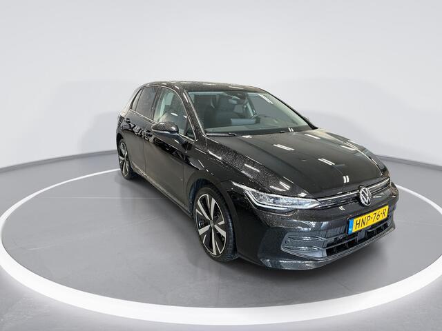 Volkswagen GOLF 1.5 eHybrid 204pk DSG Life Edition · Camera · Apple/Android Car Play · Stoel&- Stuurverwarming · Sfeerverlichting · 18'' Inch · Garantie t/m 13-05-2029 of 100.000km