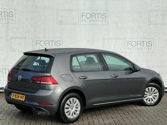 Volkswagen GOLF 1.0 TSI Trendline CARPLAY | CAMERA | NAVI |