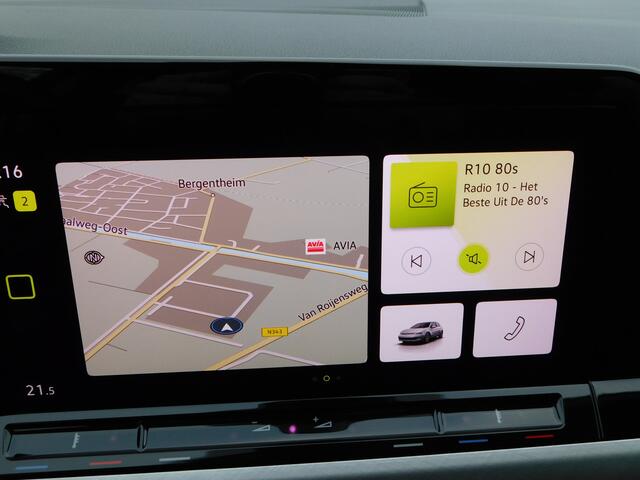 Volkswagen GOLF 1.0 eTSI Life Business