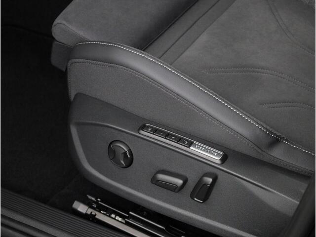 Volkswagen GOLF Life Edition 1.5 eHybrid 150 kW / 204 PK Hatchback