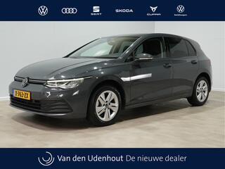 volkswagen-golf-1.0-etsi-110pk-dsg-
