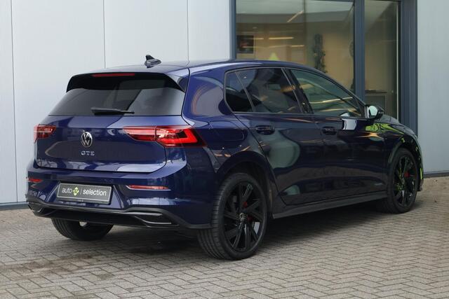 Volkswagen GOLF 1.4 eHybrid GTE / Pano / Sfeerverlichting