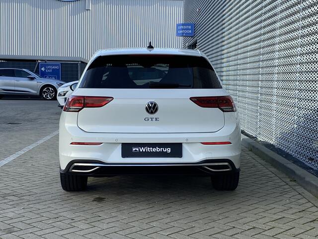 Volkswagen GOLF 1.4 eHybrid 245PK DSG GTE / 18" LMV / Digitale Cockpit / Stuur + Stoelverwarming / Parkeersensoren V+A P4