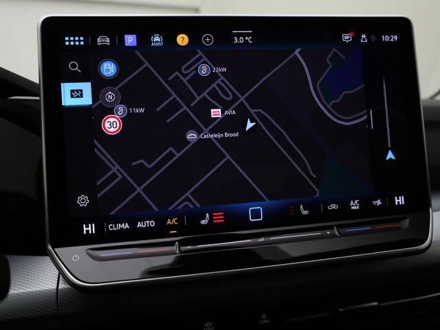 Volkswagen GOLF 1.5eTSI/150PK Goal DSG · Navigatie · Trekhaak · Apple/Android Car Play · Garantie t/m 27-03-2027