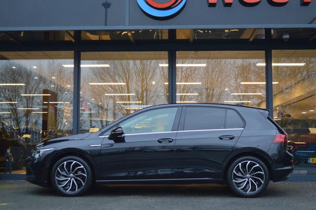 Volkswagen GOLF 1.5 TSI 150 pk Style Led Panorama Memory Virtual Acc CarPlay Pdc