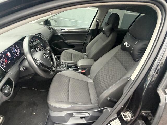 Volkswagen GOLF 1.5 TSI Highline Business R ACT PANO DigiDash R Line Stage 1+