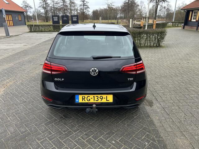 Volkswagen GOLF 1.0 TSI Trendline Cruise Navi App Airco Cv Lm Nap