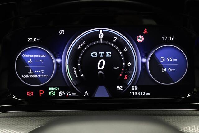 Volkswagen GOLF 1.4 eHybrid GTE | CUSTOM UITLAAT | WINTER / ASSISTENTIE- PACK | PANORAMADAK | TREKHAAK | 18"