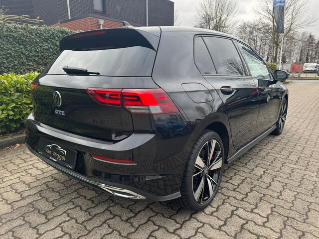 Volkswagen GOLF 1.4 eHybrid GTE Navi, cruise, pdc, virtual cockpit