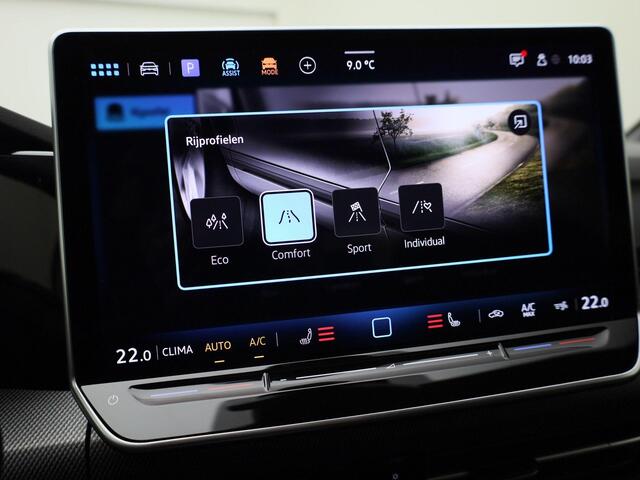 Volkswagen GOLF 1.5eTSI/150PK R-Line Black Style DSG · Panoramadak · Apple/Android Car Play · Navigatie · Garantie t/m 07-03-2027