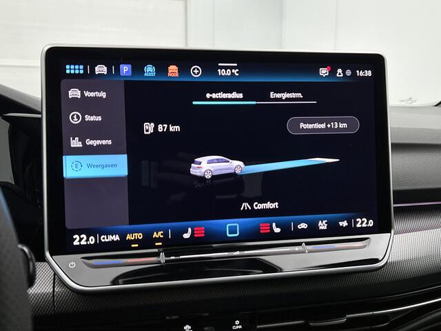 Volkswagen GOLF 1.5 eHybrid GTE Pano, ACC, Carplay, 360* Camera