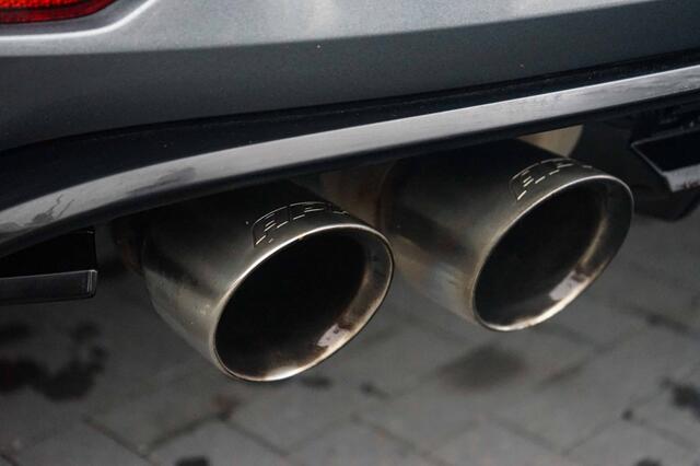 Volkswagen GOLF 7,5 R R20 4Motion APR 380PK Panoramadak