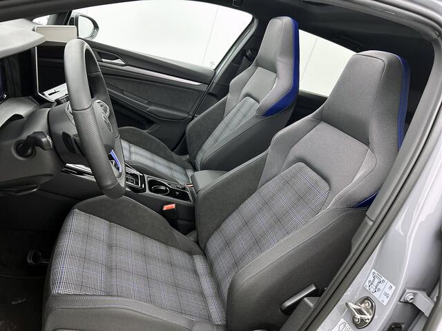Volkswagen GOLF 1.5 eHybrid GTE Pano, ACC, Carplay, 360* Camera