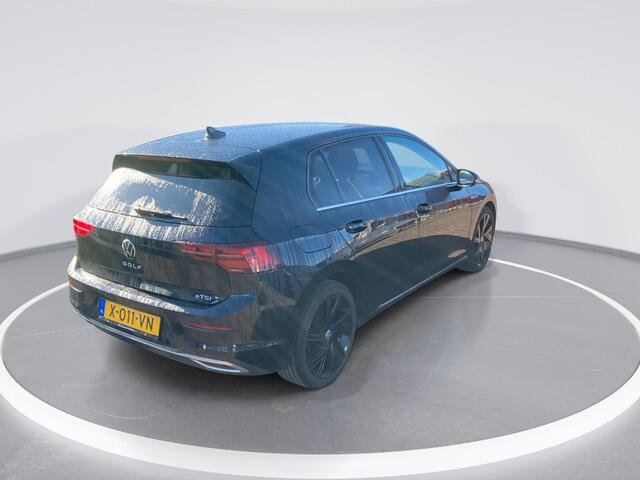 Volkswagen GOLF 1.5eTSI/150PK Style · Navigatie · Camera + Parkeersensoren · Apple/Android Car Play·