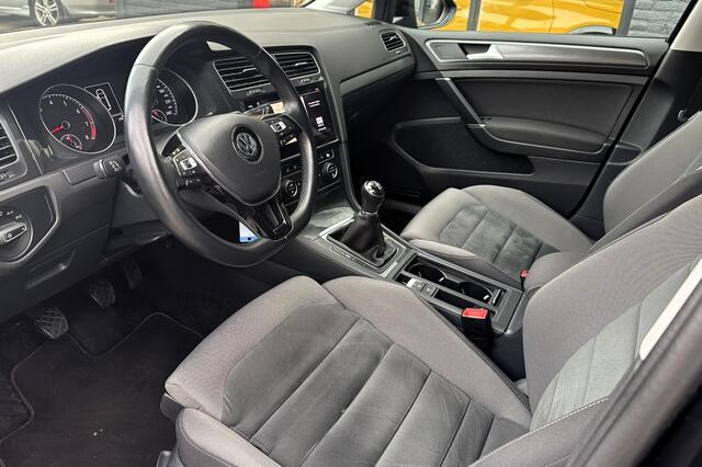 Volkswagen GOLF 1.0 TSI Highline