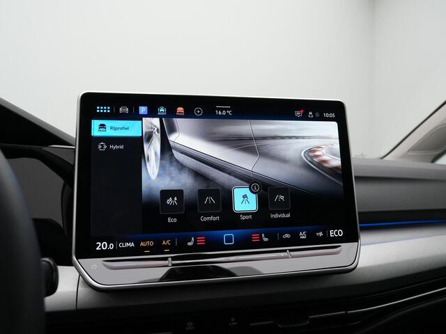 Volkswagen GOLF 1.5 eHybrid 204 pk Life Edition | Stuur-/stoelverwarming | Achteruitrijcamera | Adaptive Cruise