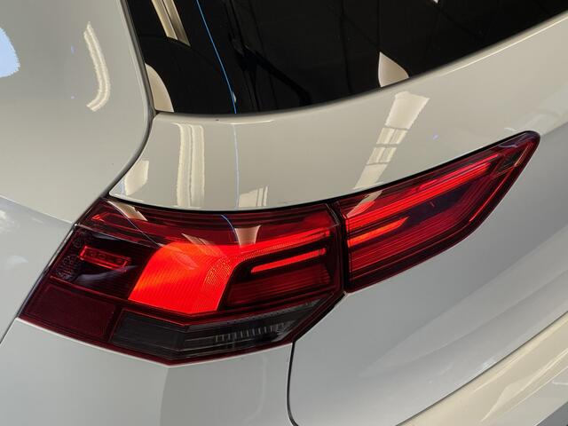 Volkswagen GOLF 1.0 eTSI Life NAVI PDC LM 17'' Virtual Cockpit