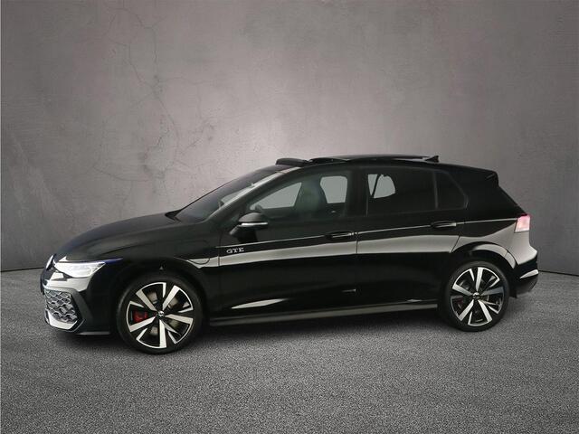 Volkswagen GOLF GTE 1.5 TSI eHybrid 272pk DSG Automaat Panoramadak, Adaptive cruise control, 360 camera, Achteruitrijcamera, LED matrix koplampen