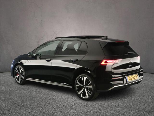 Volkswagen GOLF GTE 1.5 TSI eHybrid 272pk DSG Automaat Panoramadak, Adaptive cruise control, 360 camera, Achteruitrijcamera, LED matrix koplampen