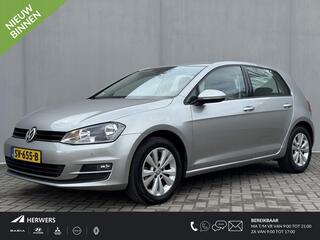 volkswagen-golf-1.2-tsi-connected-s